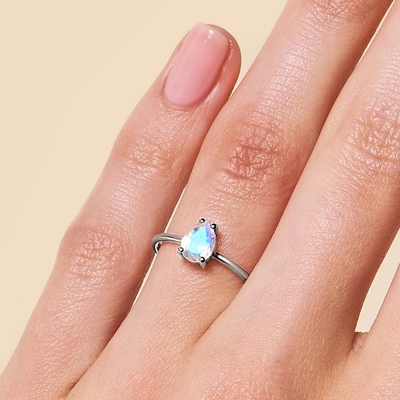 14K αυξήθηκε χρυσό κομμένο αχλάδι φίνο Moonstone δαχτυλίδι Moonstone κοσμήματος απλό