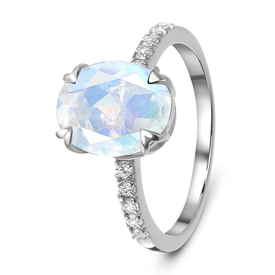 14K η άσπρη χρυσή ωοειδής περικοπή Moonstone με το CZ χτυπά το δαχτυλίδι επετείου γυναικών δέσμευσης