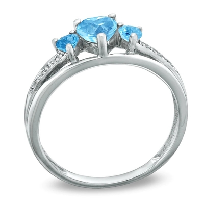 Η καρδιά διαμόρφωσε την μπλε έμφαση τρία Topaz και διαμαντιών πέτρινος άσπρος χρυσός δαχτυλιδιών 10K υπόσχεσης