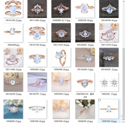 Καθιερώνον τη μόδα Prongs δαχτυλιδιών Moonstone κοσμήματος ακατέργαστο εξαιρετικό ασημένιο κόσμημα 925 ανώμαλο τριών γυναικών