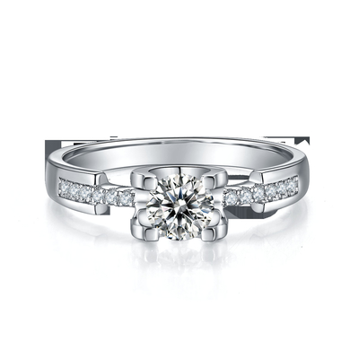 Άσπρο γαμήλιο δαχτυλίδι Sytle CZ συνήθειας Moissanite μινιμαλιστικό για τις γυναίκες