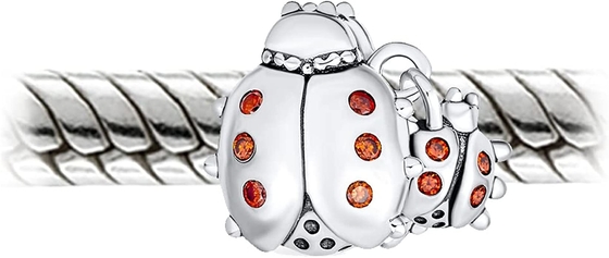 Το μωρό Ladybugs κόκκινο CZ μητέρων κήπων εντόμων ταλαντεύει την καλή τύχη χαντρών γοητείας