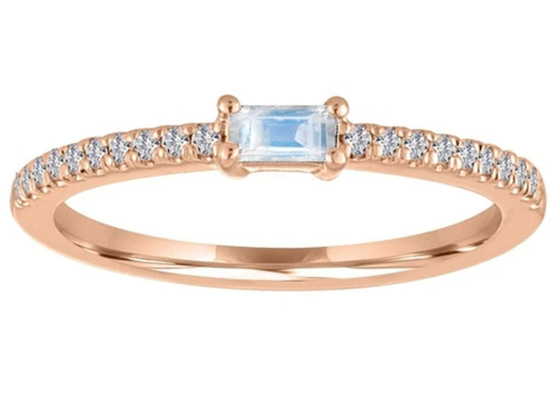 Μπλε χρυσό δαχτυλίδι 5×2.5MM Moonstone 9K βάρος 0.20ct για τη δέσμευση