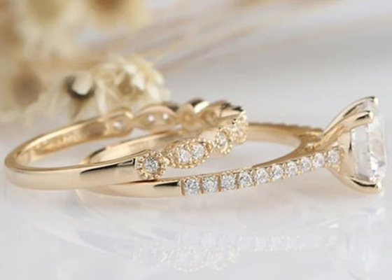 18K άσπρος χρυσός ODM γαμήλιων δαχτυλιδιών 1.25CT 6.5mm δέσμευσης διαμαντιών