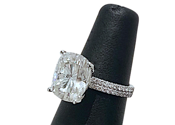 Στερεά χρυσά κοσμήματα 20pcs 6×8MM 14K με το ωοειδές διαμάντι 1.5ct