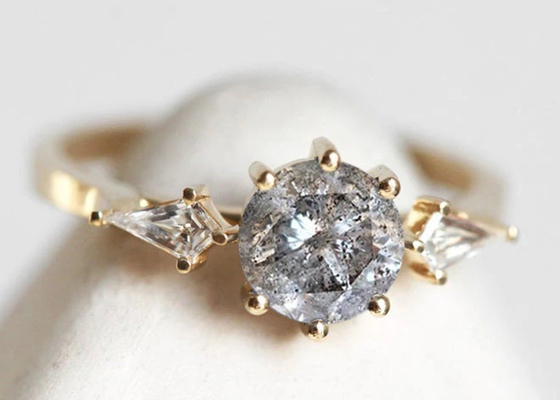 0.8ct αυξημένα εργαστήριο δαχτυλίδια αρραβώνων διαμαντιών, χρυσός cOem ODM γαμήλιων δαχτυλιδιών 9k