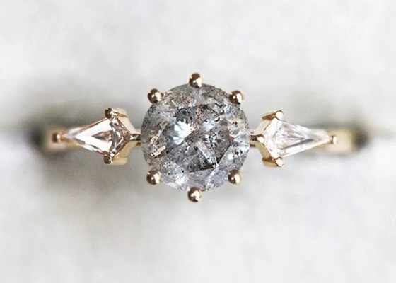 0.8ct αυξημένα εργαστήριο δαχτυλίδια αρραβώνων διαμαντιών, χρυσός cOem ODM γαμήλιων δαχτυλιδιών 9k