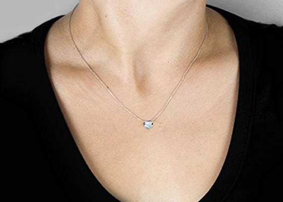 Bezel καρδιών περιδεραίων 16inch 14K χρυσό ύφος με 6x6mm Moissanite